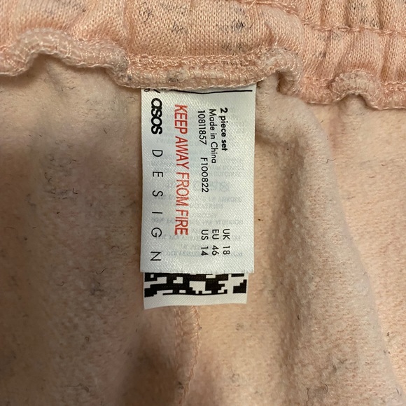 Maternity LoungeWear Bundle - Picture 9 of 12